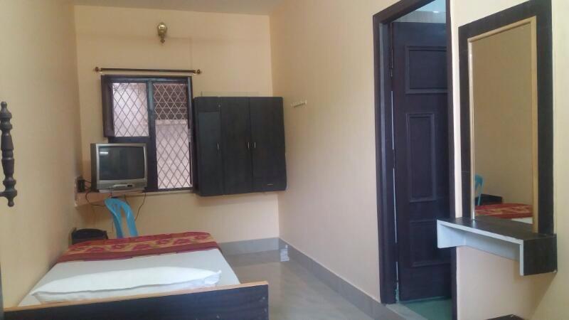 Hôtel Tripura Sundari Residency à Madanapalle Extérieur photo
